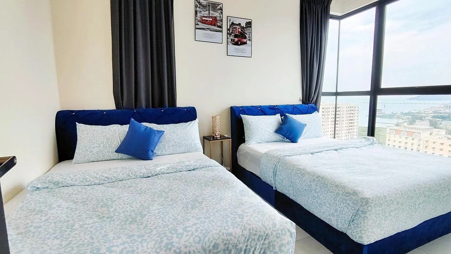 Big Family Stay Urban Large Pool & Sea View Netfix Jelutong Apartment