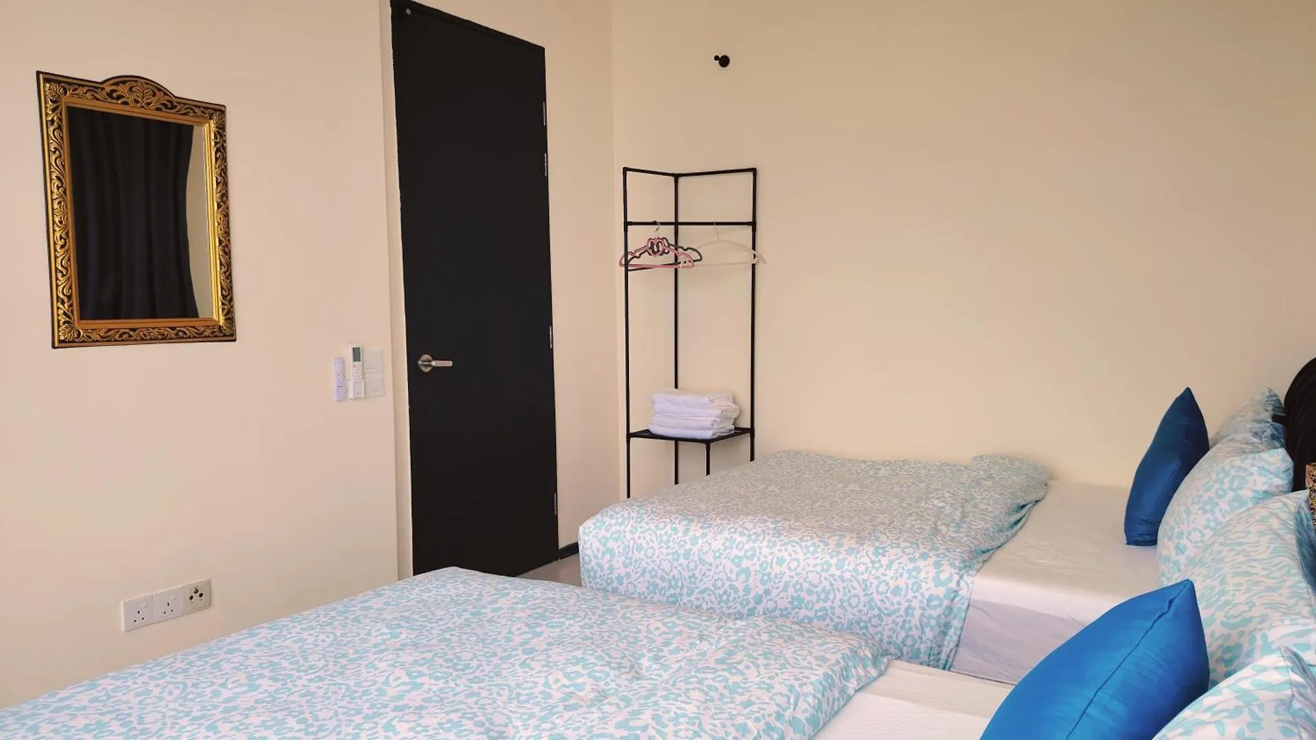 Apartamento Big Family Stay Urban Large Pool & Sea View Netfix Jelutong