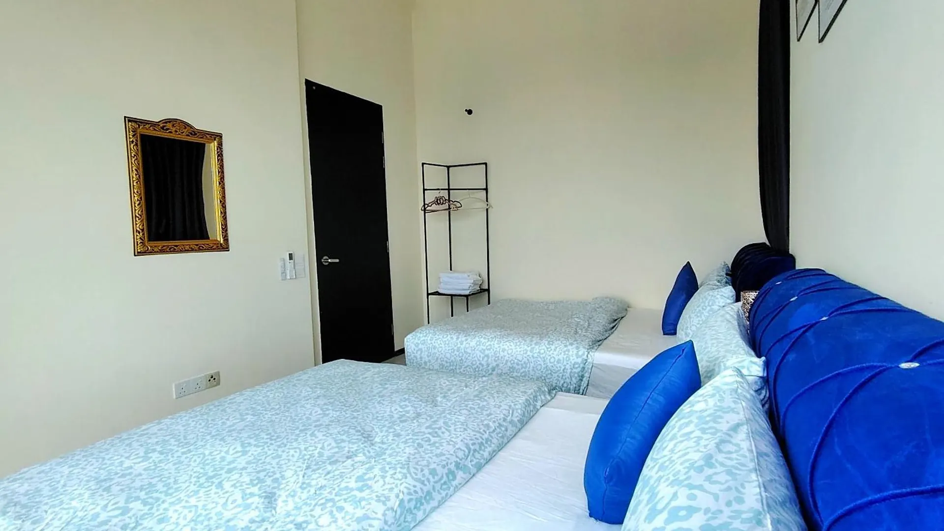 Apartamento Big Family Stay Urban Large Pool & Sea View Netfix Jelutong Malásia