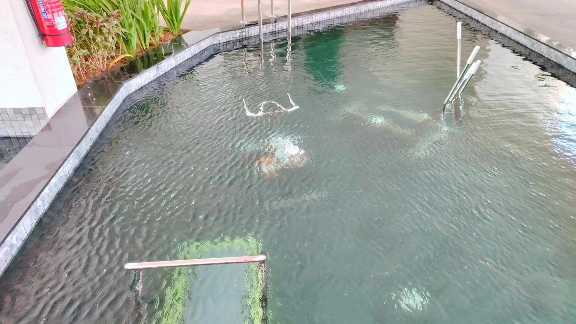 Big Family Stay Urban Large Pool & Sea View Netfix Jelutong 0*,